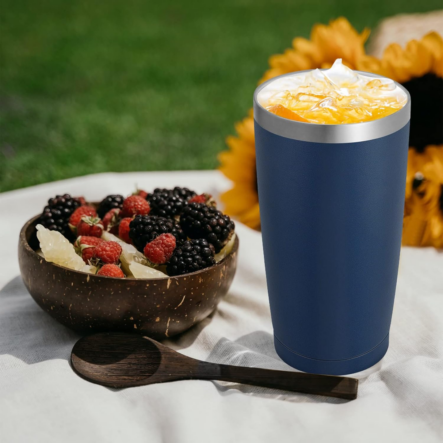 Navy Blue 20 OZ Double Wall Stainless Steel Vacuum Insulated Tumbler Coffee Travel Mug With Lid, Durable Powder Coated Insulated Coffee Cup for Cold & Hot Drinks